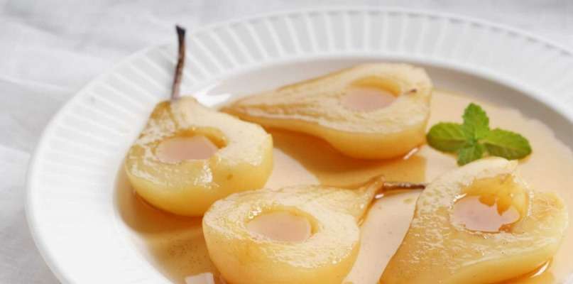 Poires pochées à la vanille